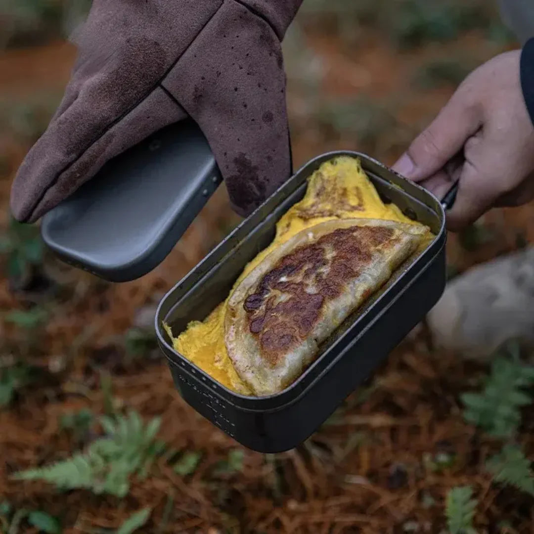 Nomad Pressure‑Relief Lunch Box – Outdoor Cooking Tin