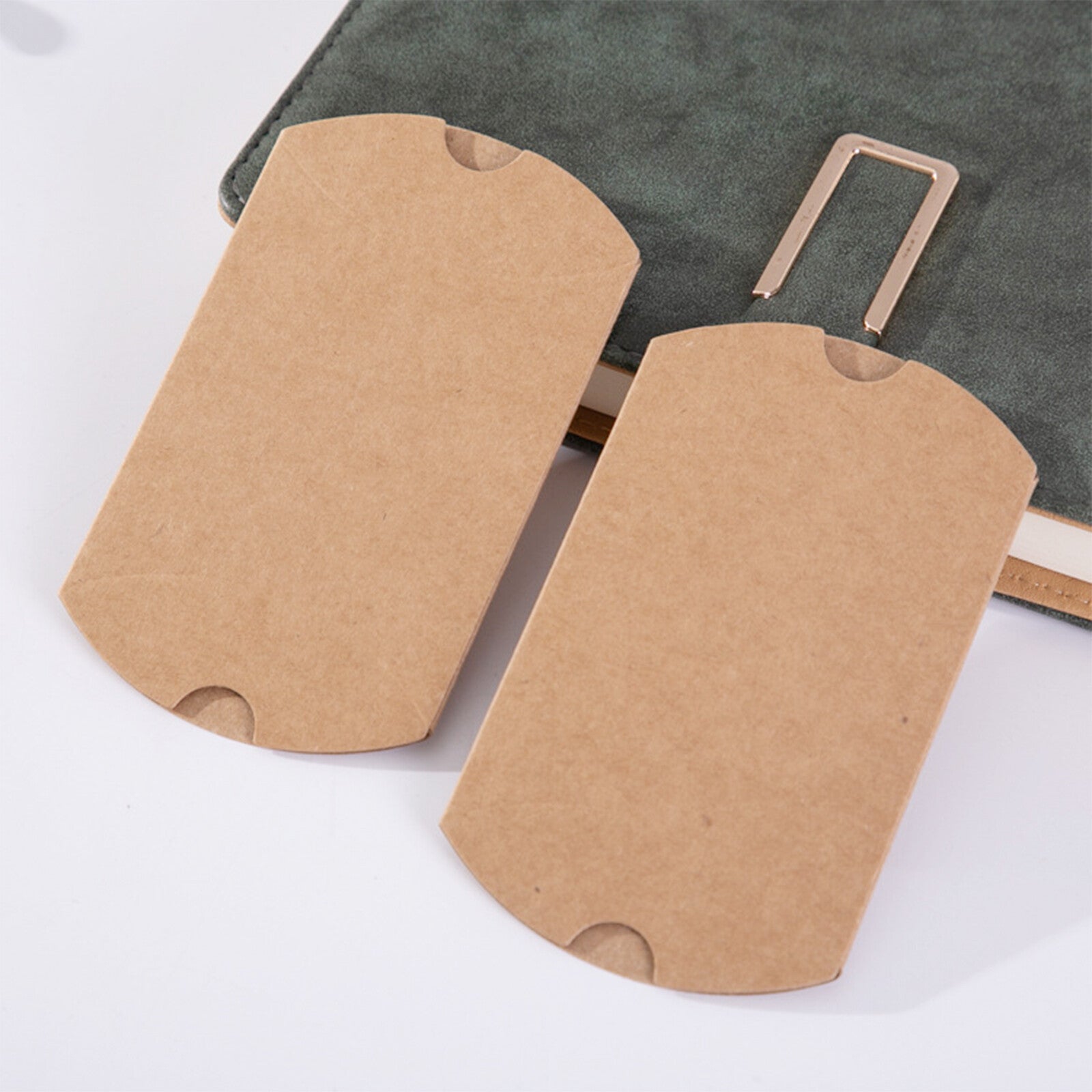 UP 300Pcs Xmas Candy Gift Box Bag Pillow Favor Kraft Paper Gift Favour Wedding